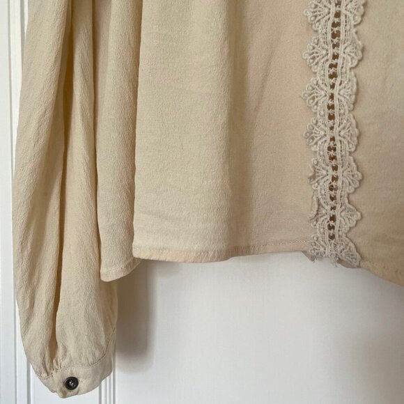 ASTR The Label Silk Blend Lace Peasant Blouse | Size Large - Picture 4 of 7